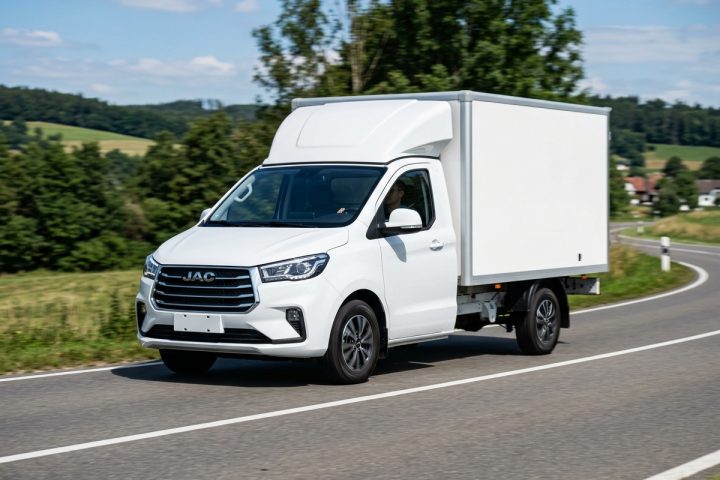 JAC Covered Delivery Van